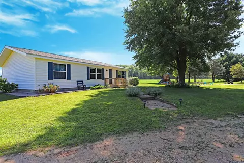 w3044 55th Street, Lyndon Station, WI 53944