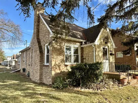 1427 St Lawrence Ave, Beloit, WI 53511