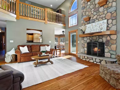 480 W John St, Markesan, WI 53946