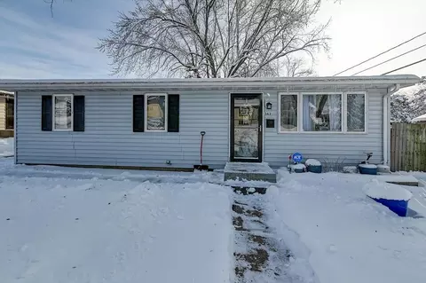 362 Hyatt St, Janesville, WI 53545