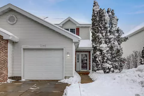 2369 Effingham Way, Sun Prairie, WI 53590