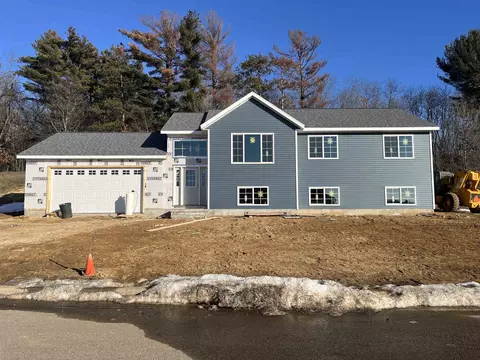 2018 Retzlaff Dr, Reedsburg, WI 53959