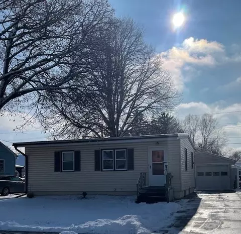 1314 Benton Ave, Janesville, WI 53545