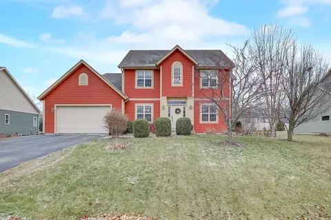 w8225 Bridle Path, Lake Mills, WI 53551