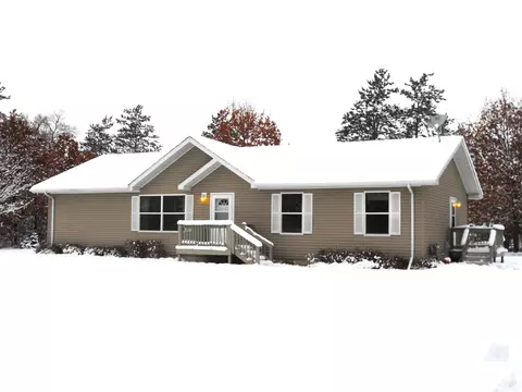 w5068 23rd Street East, Necedah, WI 54646