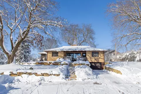 207 Oak St, Blanchardville, WI 53516