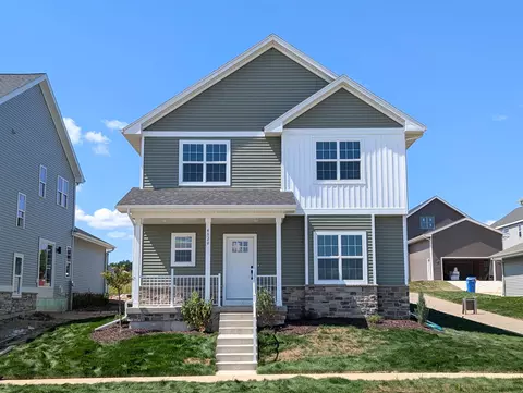 4820 Romaine Rd, Fitchburg, WI 53711