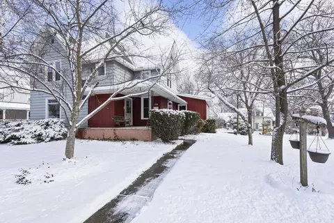 704 N Main St, Fort Atkinson, WI 53538