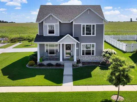 511 S Musket Ridge Dr, Sun Prairie, WI 53590