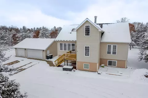 n9871 Padre Pio Drive, Necedah, WI 54646