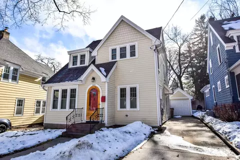 2515 Norwood Pl, Madison, WI 53726