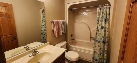 w2286 Valleywood Lane, Appleton, WI 54915 photo 7