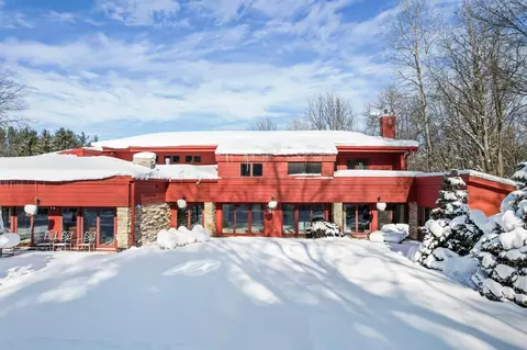 7445 Oak Hill Ct, Verona, WI 53593