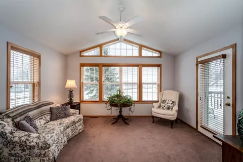 613 Malvern Hill Dr, Madison, WI 53718