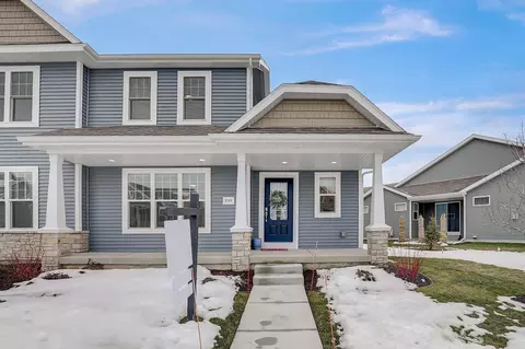2183 Rosenberg Ln, Sun Prairie, WI 53590