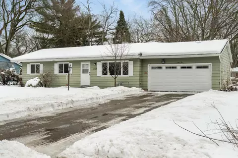 2105 Leland Dr, Madison, WI 53711