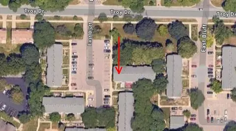 233 East Blf, Madison, WI 53704