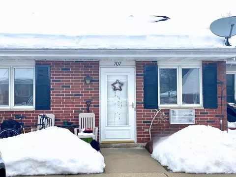 707 Kottke Dr, Madison, WI 53719