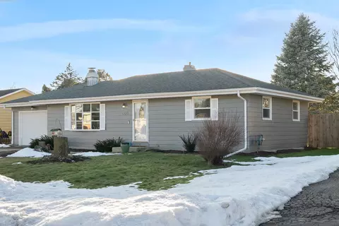 1723 Ontario Dr, Janesville, WI 53545