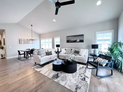 6708 Conservancy Plz #18, Deforest, WI 53532