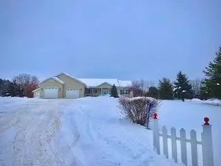 s3536 Pine Knoll Court, Baraboo, WI 53913