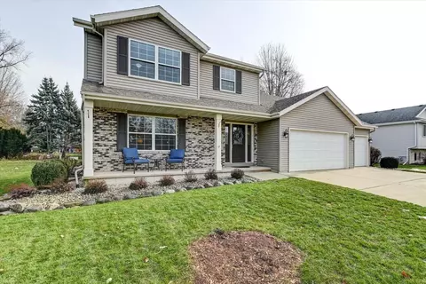 404 W Oak St, Cottage Grove, WI 53527