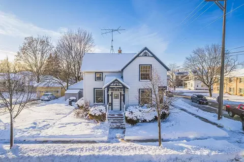 70 N Park Ave, Fond Du Lac, WI 54935