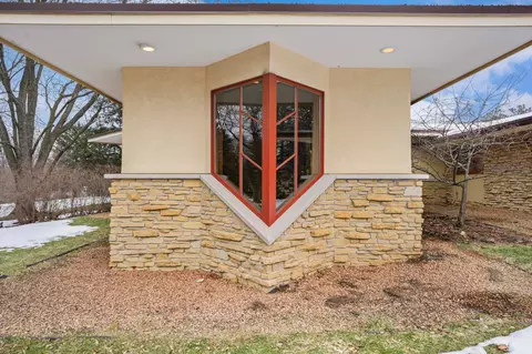 2238 Branson Rd, Fitchburg, WI 53575