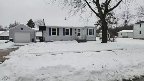 1258 Cleveland St, Beloit, WI 53511