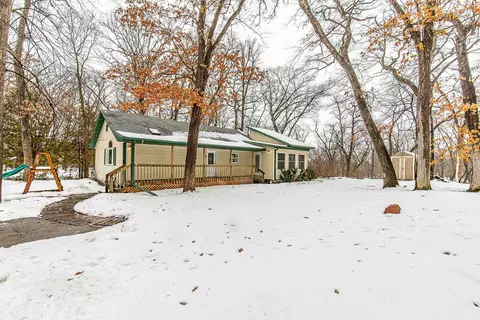 w865 Taylor Trail, Brodhead, WI 53520