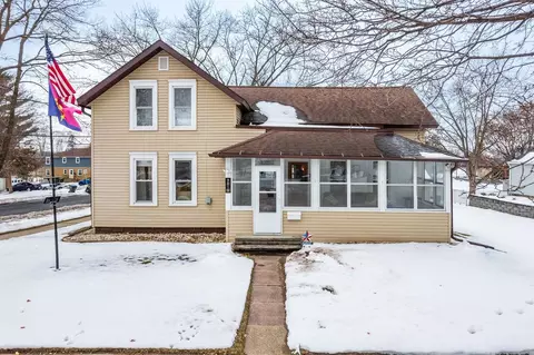 701 N Walnut St, Reedsburg, WI 53959