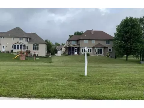 811 Schewe Rd, Middleton, WI 53562