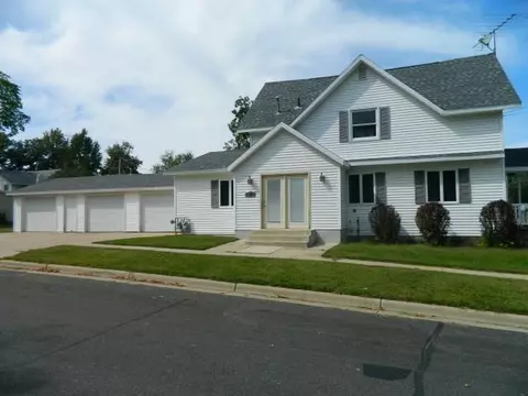 207 E Nichols St, Albany, WI 53502