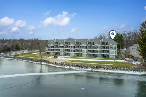 W1400 Spring Grove Road #201, Ripon, WI 54971