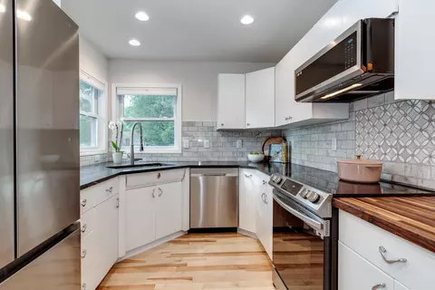 702 S Midvale Blvd, Madison, WI 53711