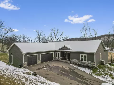 7888 Crystal Lake Rd, Lodi, WI 53555