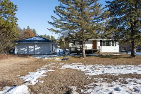 n10378 Queens Way, Necedah, WI 54646
