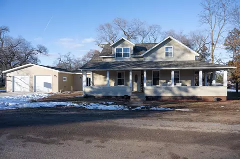 700 1st St, Necedah, WI 54646