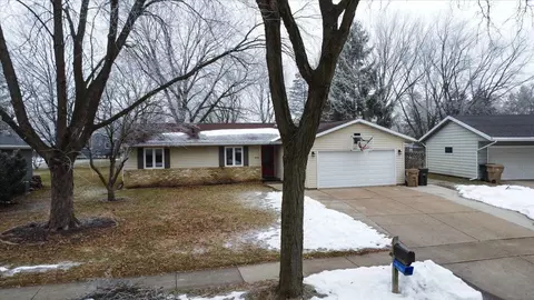 5214 Camilla Rd, Madison, WI 53716