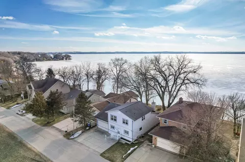 3075 Sunnyside St, Stoughton, WI 53589