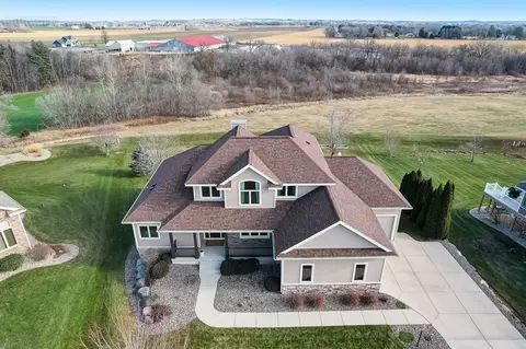 6516 Harvest Moon Ct, Waunakee, WI 53597