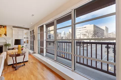 155 E Wilson St #204, Madison, WI 53703