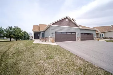 3111 S Cora Ct, Beloit, WI 53511
