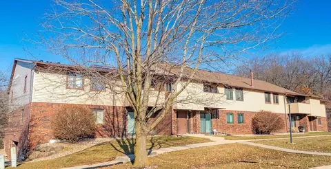 841 N Gammon Rd #G, Madison, WI 53717