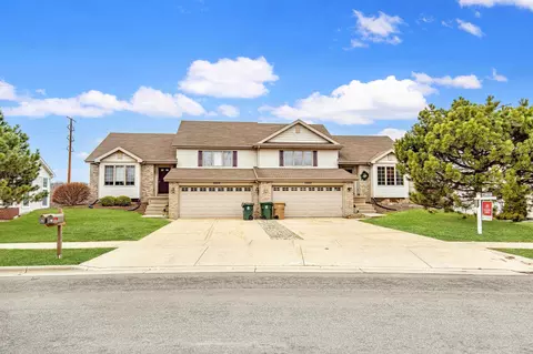 2202-2204 Talc Trl, Madison, WI 53719