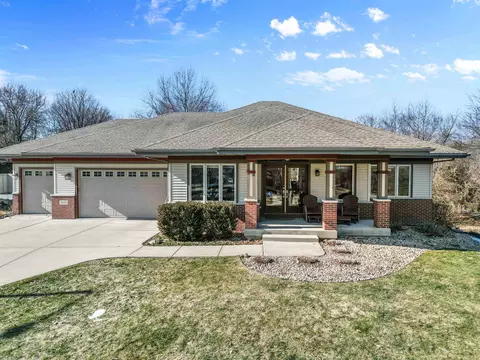 2619 Placid St, Fitchburg, WI 53711