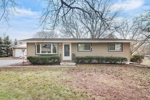 3087 Vinburn Rd, Sun Prairie, WI 53590