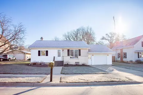 303 S Lafayette St, Argyle, WI 53504