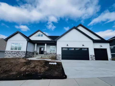 2428 Kilarney Way, Waunakee, WI 53597