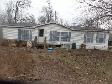 n2412 North Lakeview Avenue, Endeavor, WI 53930